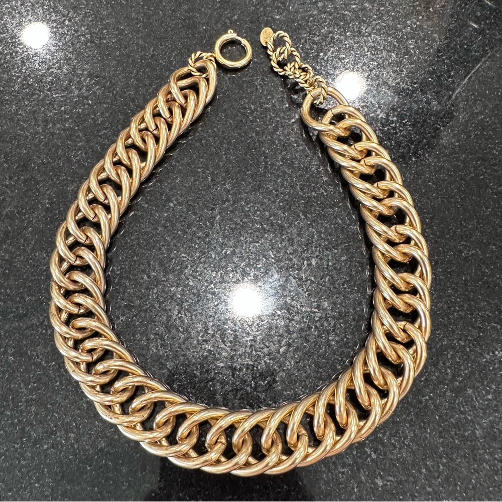 Elizabeth Cole Chunky Gold Link Statement Necklace - Picture 6 of 16